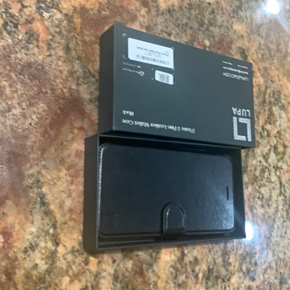 COPY - iPhone 8 Plus Leather Wallet Case New - Picture 1 of 4